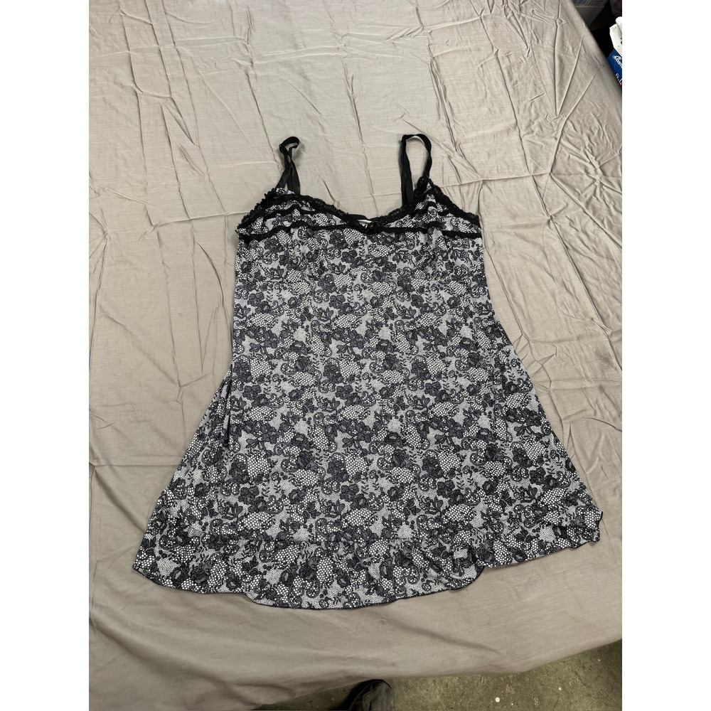 Torrid Black White Floral Lace Print Chemise Nightgown Sleepwear Plus Size 3 3X